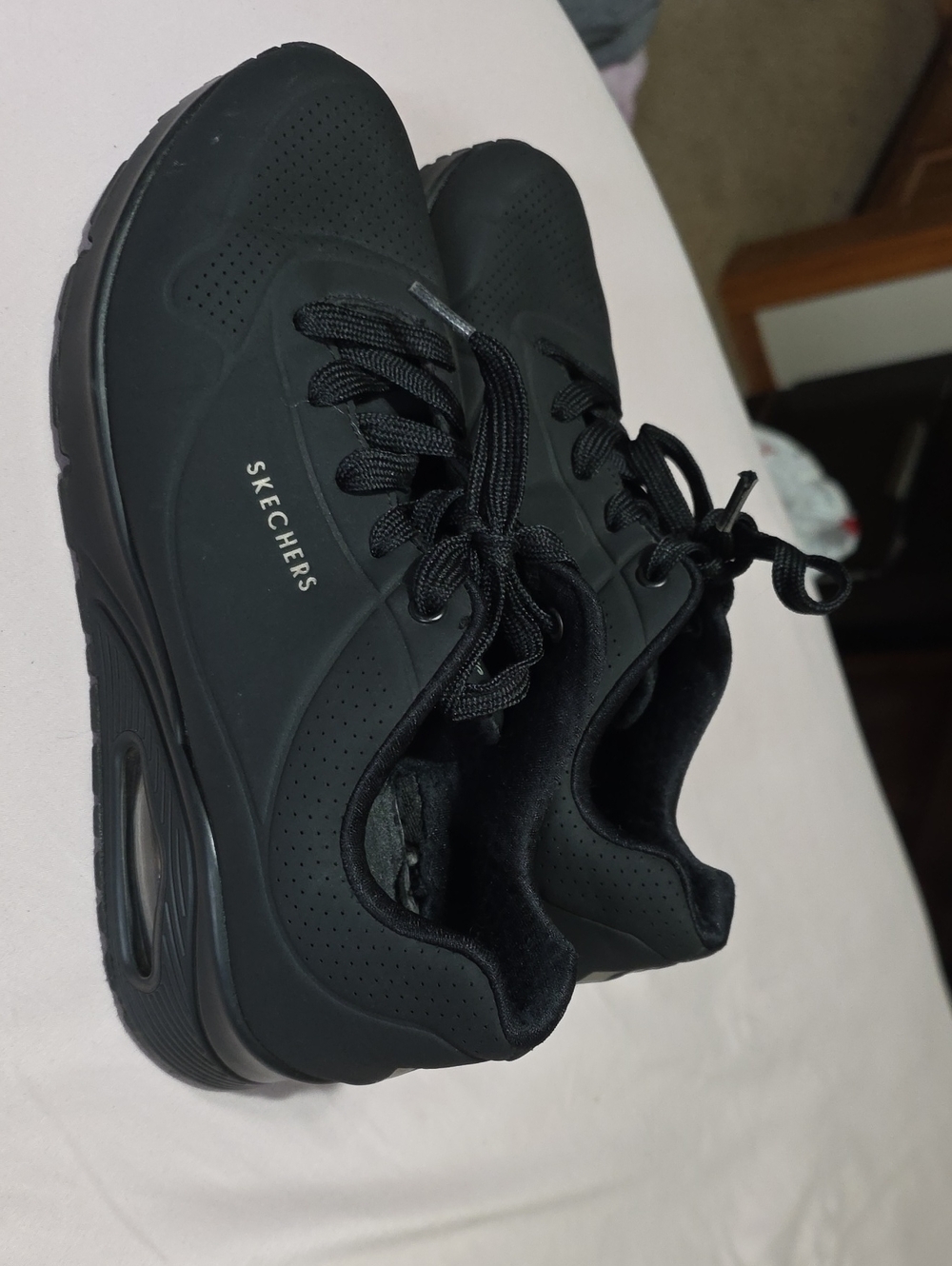 Skechers Women's Black Lace-Up Comfort Sneakers